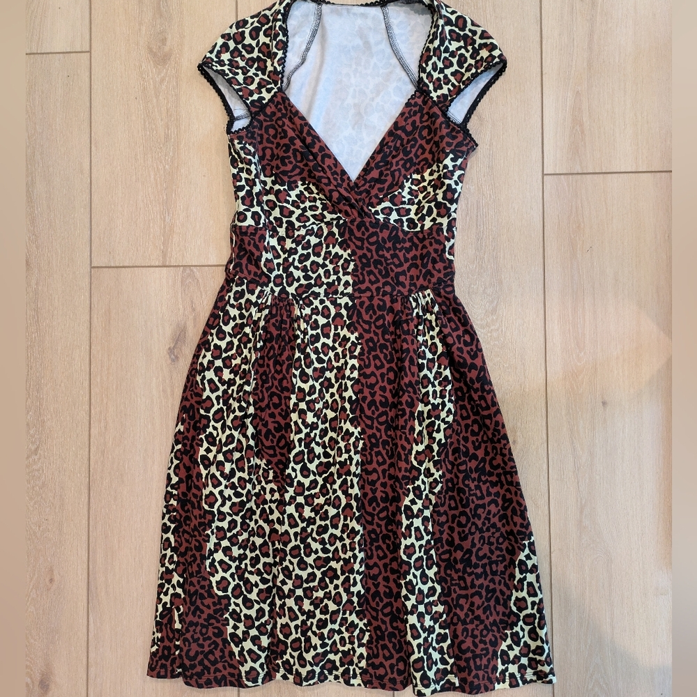 Pinup Girl Clothing Leopard Print Dress EUC PUG Size Medium Stretch